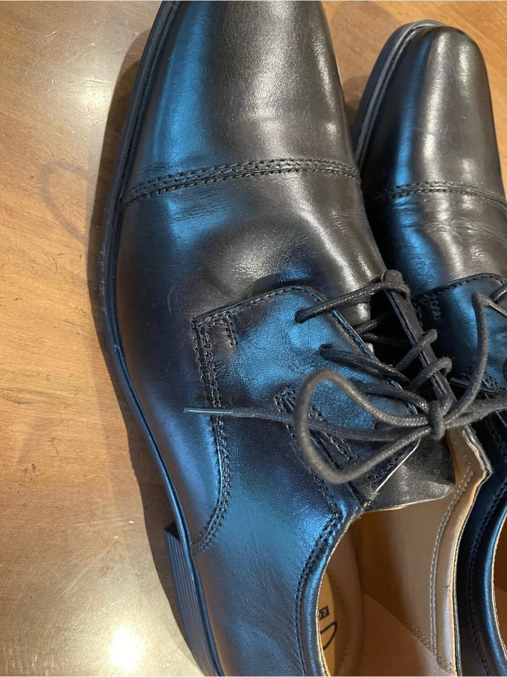 Clarks Black Leather Lace-Up Cap-Toe Derby